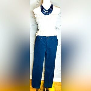 Style & Co NWT SZ 4 navy blue denim 5 pocket straight legged jeans waist 28”-30”